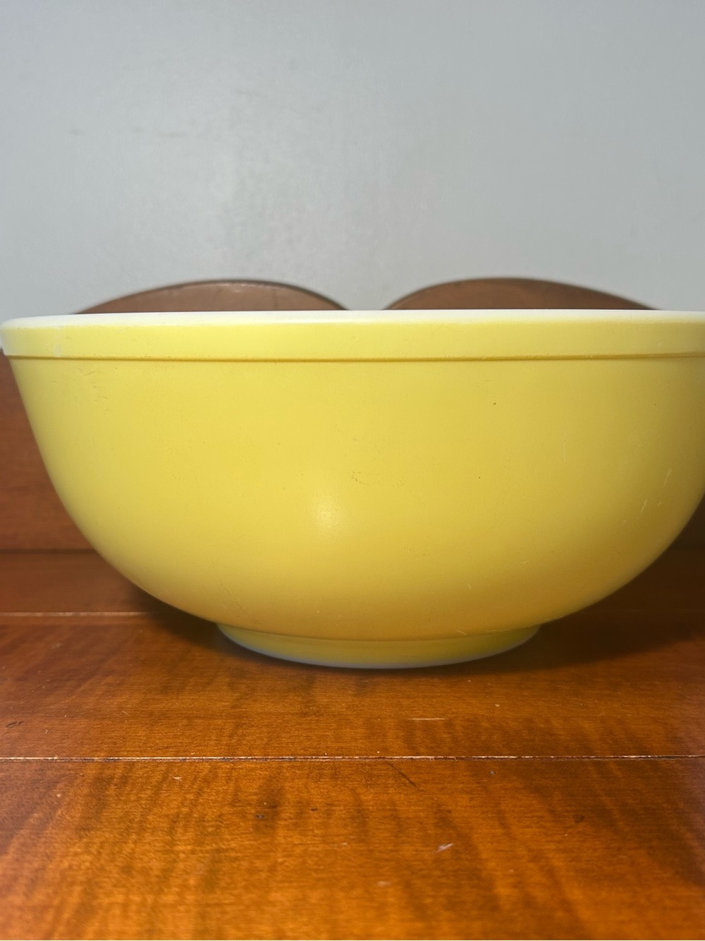 Yellow Mixing Bowl - Classic Kitchen Bowl